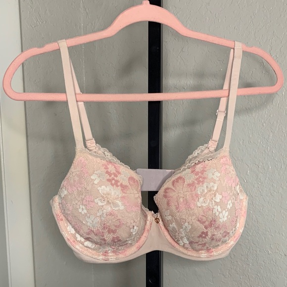 Victoria's Secret Other - Victoria secret lined demi intimate floral lace bra 34DD